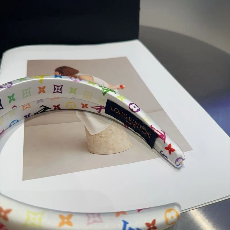 Neat Louis Vuitton Hair Hoop 264085