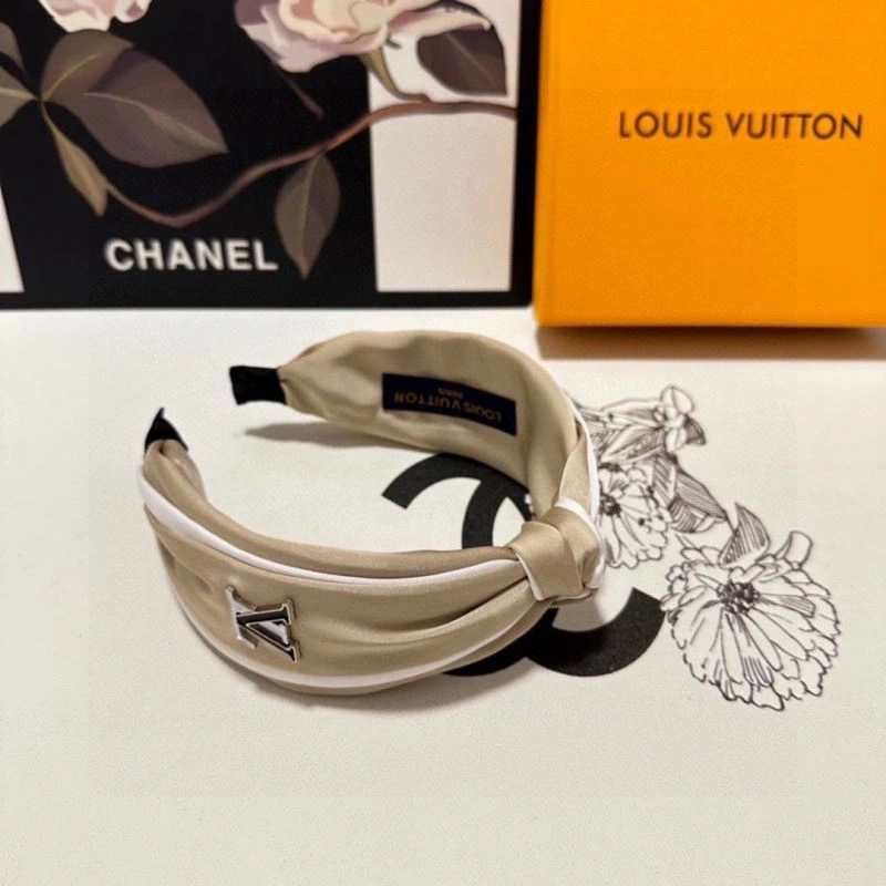 Classic Louis Vuitton Hair Hoop 264070