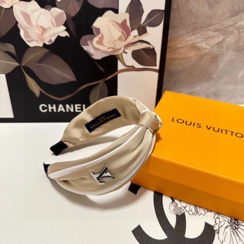 Classic Louis Vuitton Hair Hoop 264070