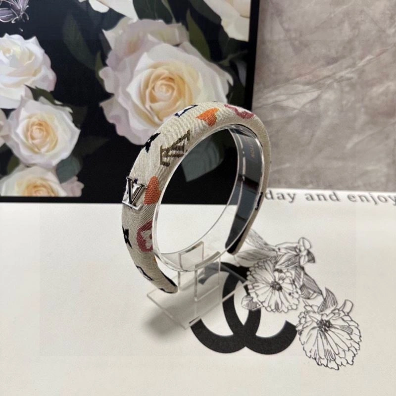 Breathable Louis Vuitton Hair Hoop 264065