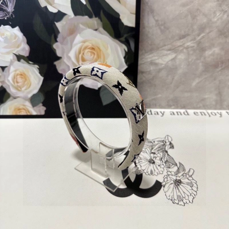 Breathable Louis Vuitton Hair Hoop 264065