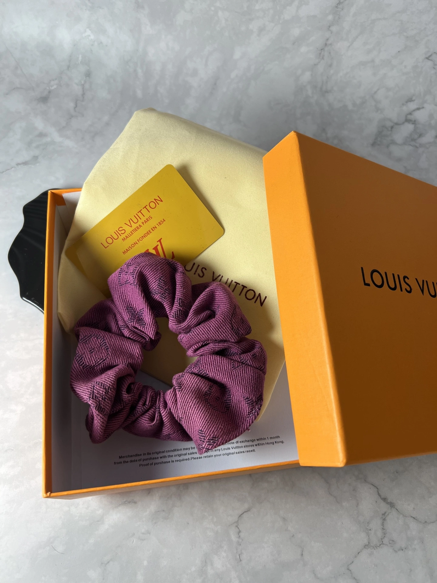 Louis Vuitton Hairpins Supportive 247924
