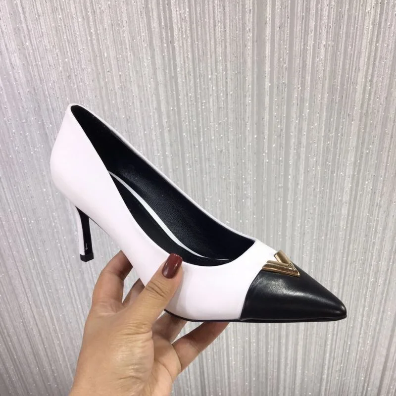 Louis Vuitton Heeled Shoes TimelessDesign 32380