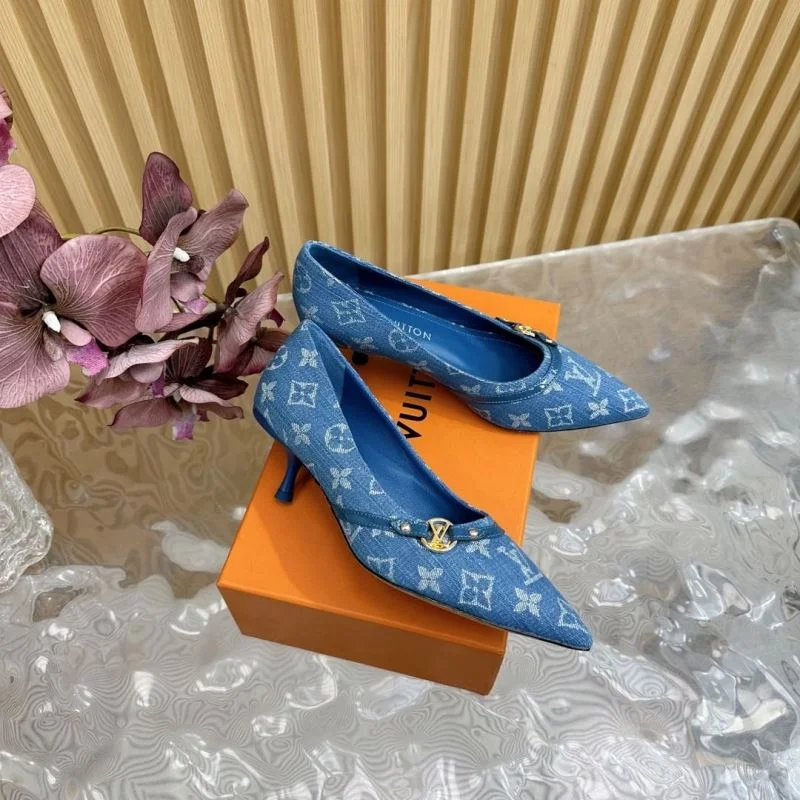 Cozy Louis Vuitton Heeled Shoes 32377