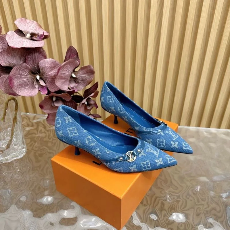 Cozy Louis Vuitton Heeled Shoes 32377