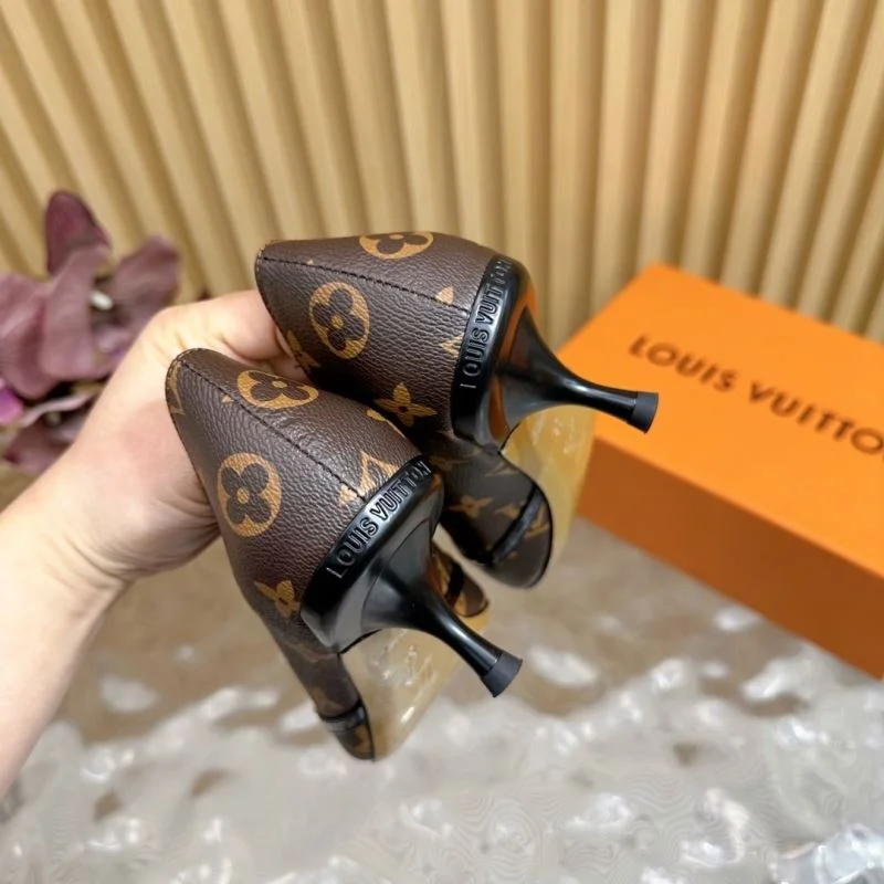 Louis Vuitton Heeled Shoes Durable 32375