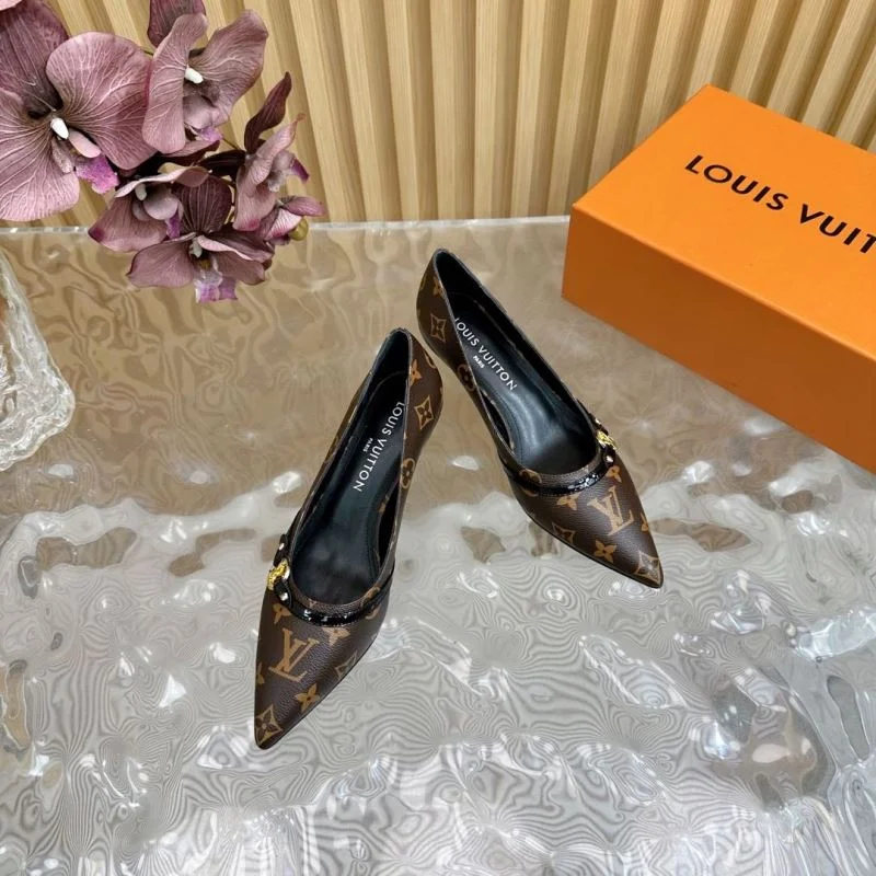 Louis Vuitton Heeled Shoes Durable 32375