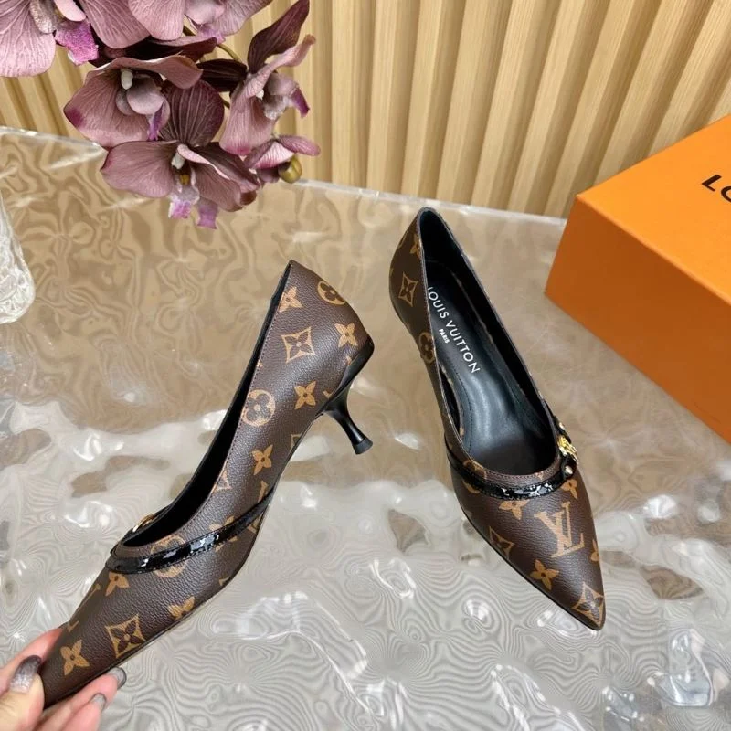 Louis Vuitton Heeled Shoes Durable 32375