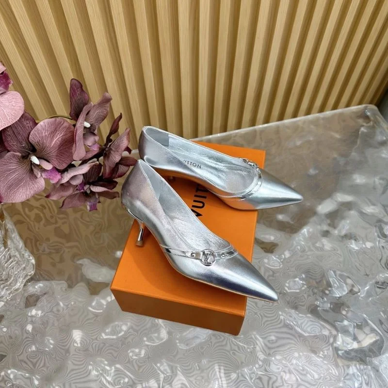 Louis Vuitton Heeled Shoes Sporty 32372