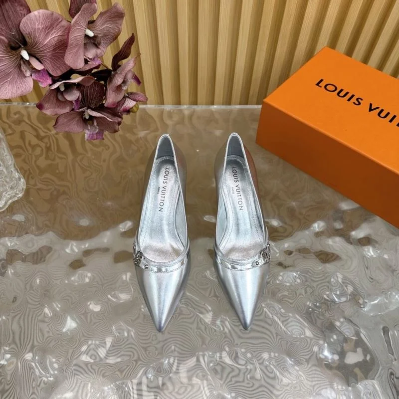 Louis Vuitton Heeled Shoes Sporty 32372
