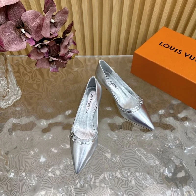 Louis Vuitton Heeled Shoes Sporty 32372