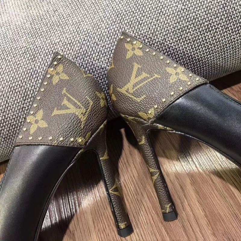 Louis Vuitton Heeled Shoes SportInspired 32344