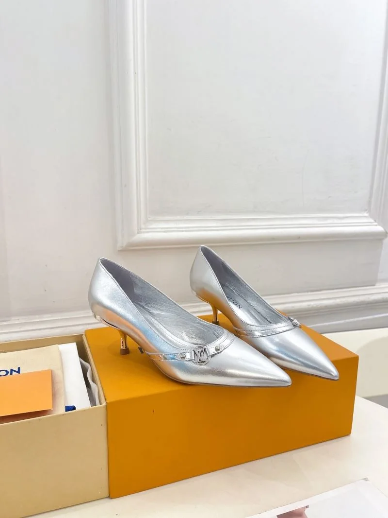 Lightweight Louis Vuitton Heeled Shoes 32360