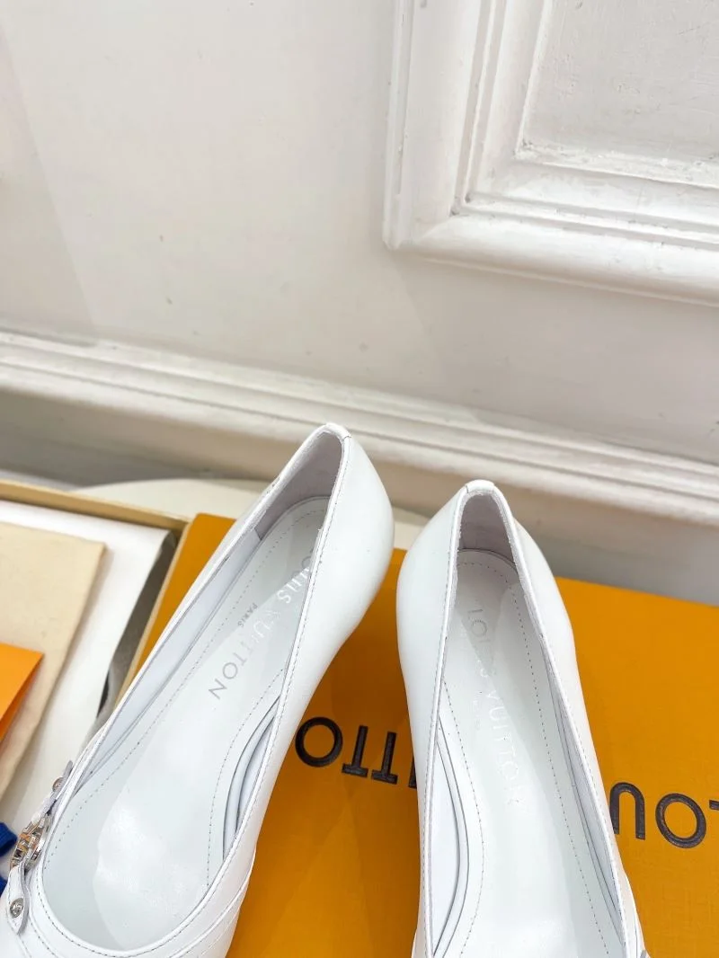 Louis Vuitton Heeled Shoes Popular 32366
