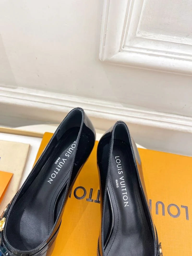 Louis Vuitton Heeled Shoes Seasonal 32367