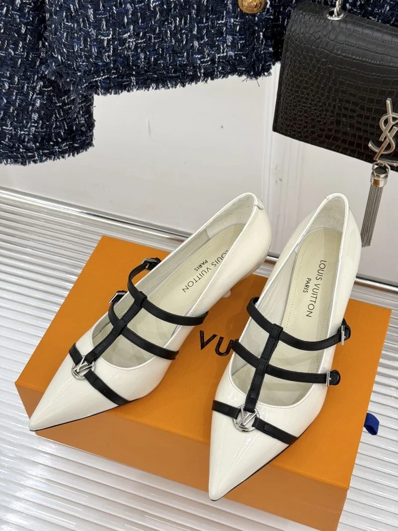 Louis Vuitton Heeled Shoes MultiPurpose 32346