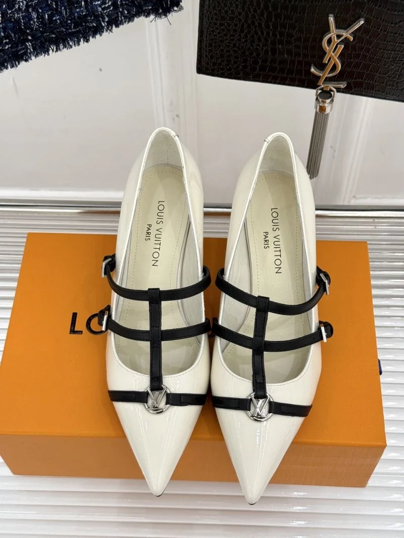 Louis Vuitton Heeled Shoes MultiPurpose 32346