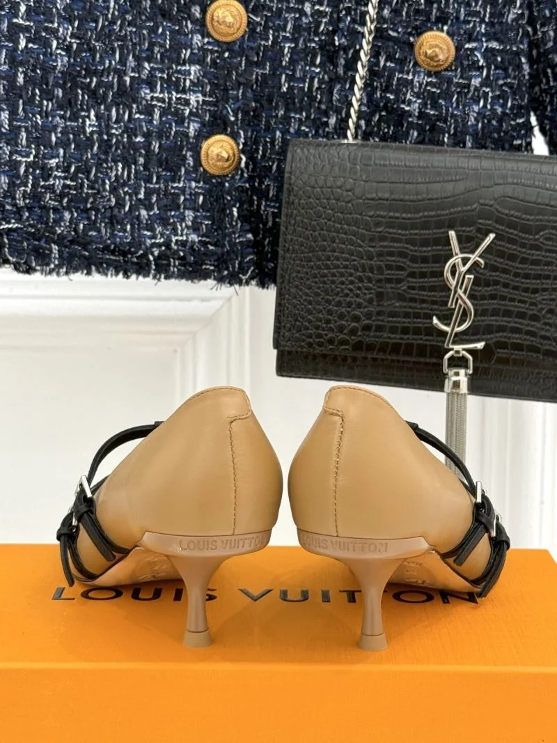 Louis Vuitton Heeled Shoes Tailored 32345