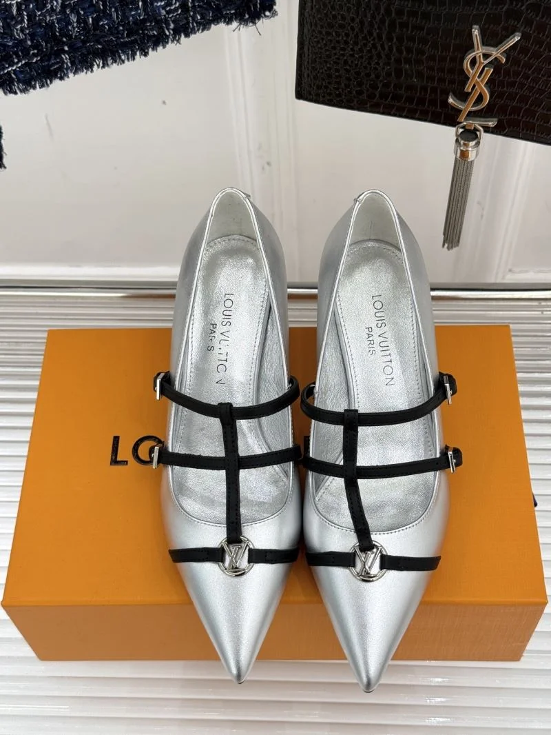 Packable Louis Vuitton Heeled Shoes 32361