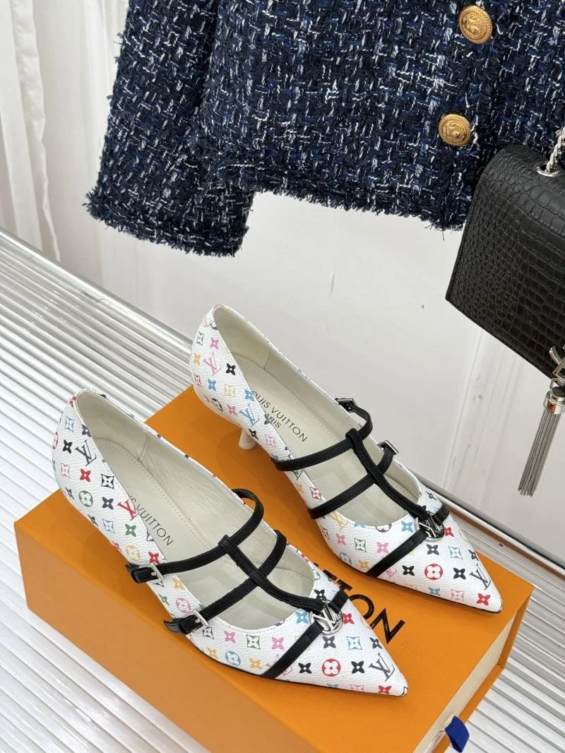 SmartChoice Louis Vuitton Heeled Shoes 32347