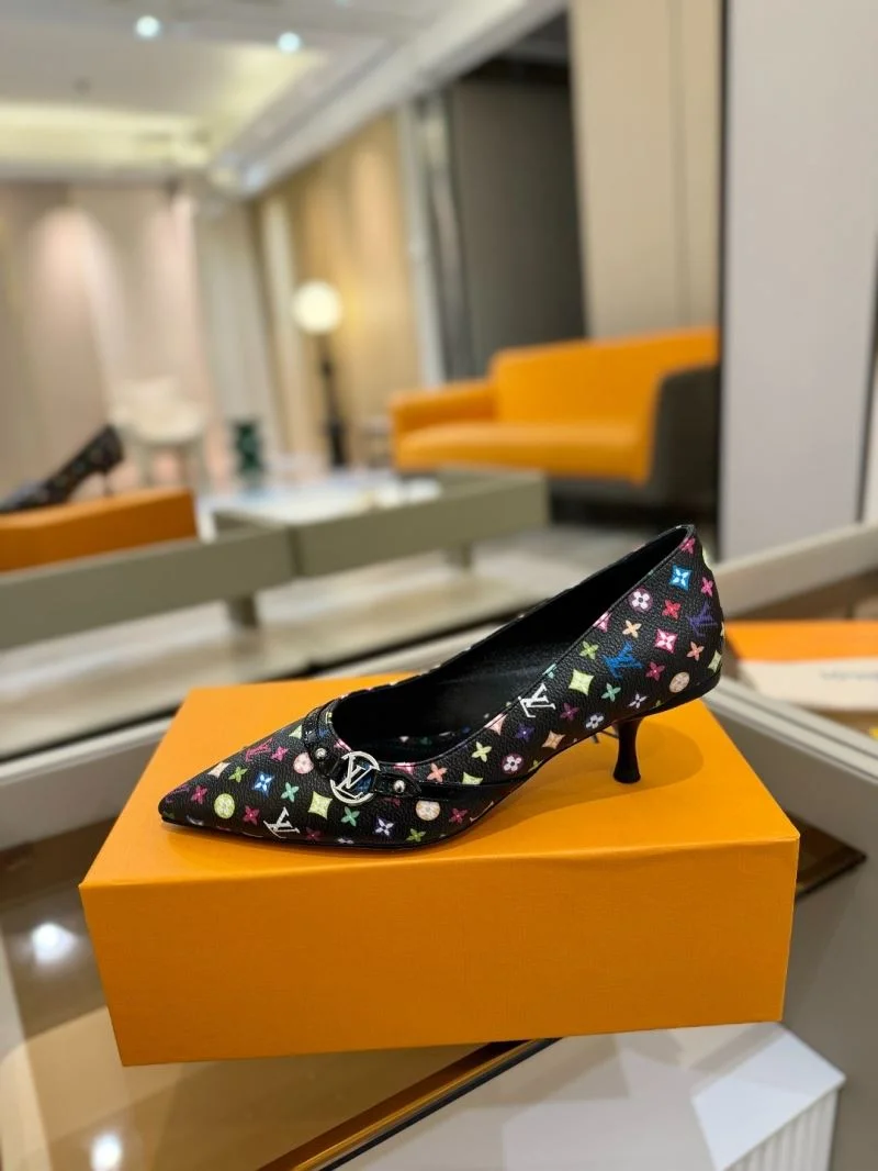 EasyCare Louis Vuitton Heeled Shoes 32343