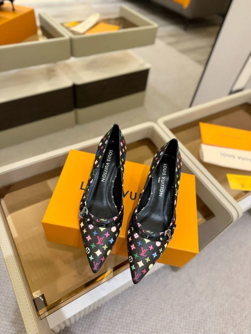 EasyCare Louis Vuitton Heeled Shoes 32343