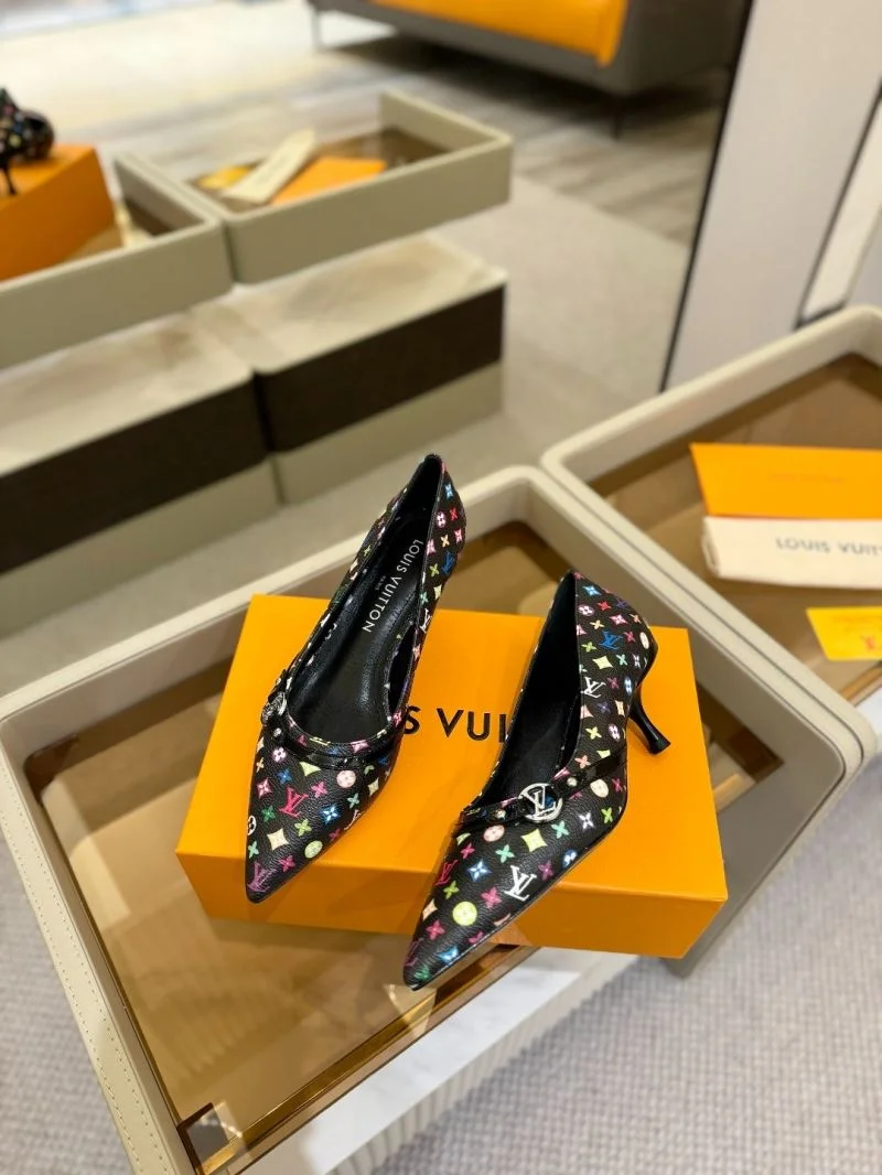 EasyCare Louis Vuitton Heeled Shoes 32343