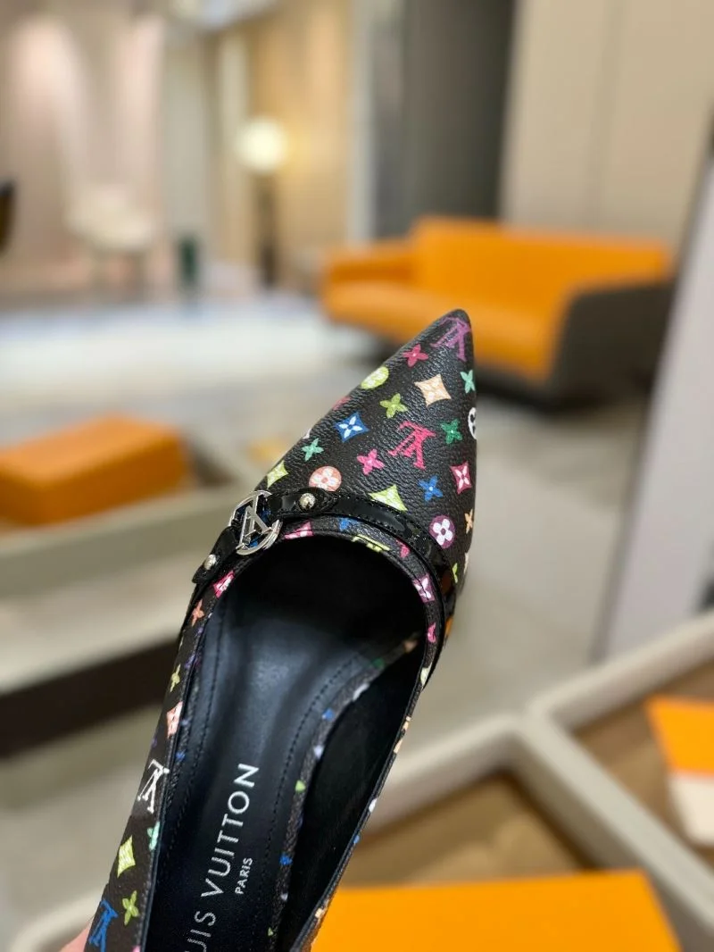 EasyCare Louis Vuitton Heeled Shoes 32343