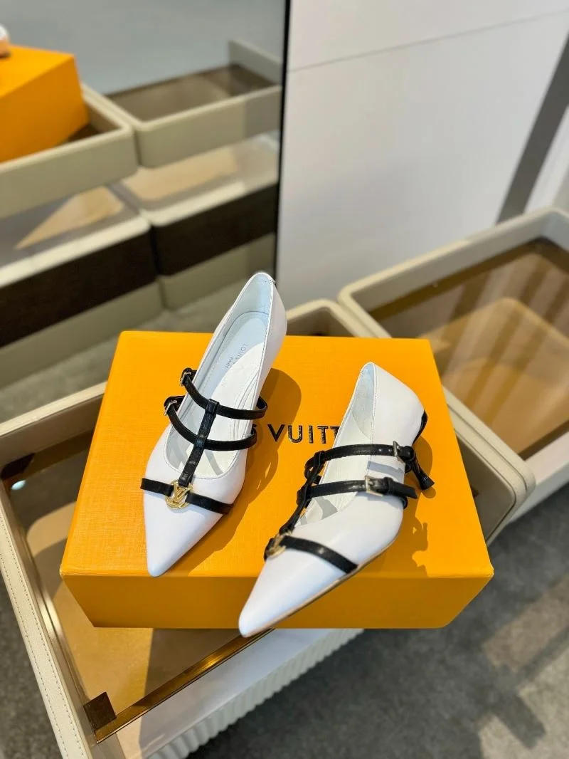 Original Louis Vuitton Heeled Shoes 31988