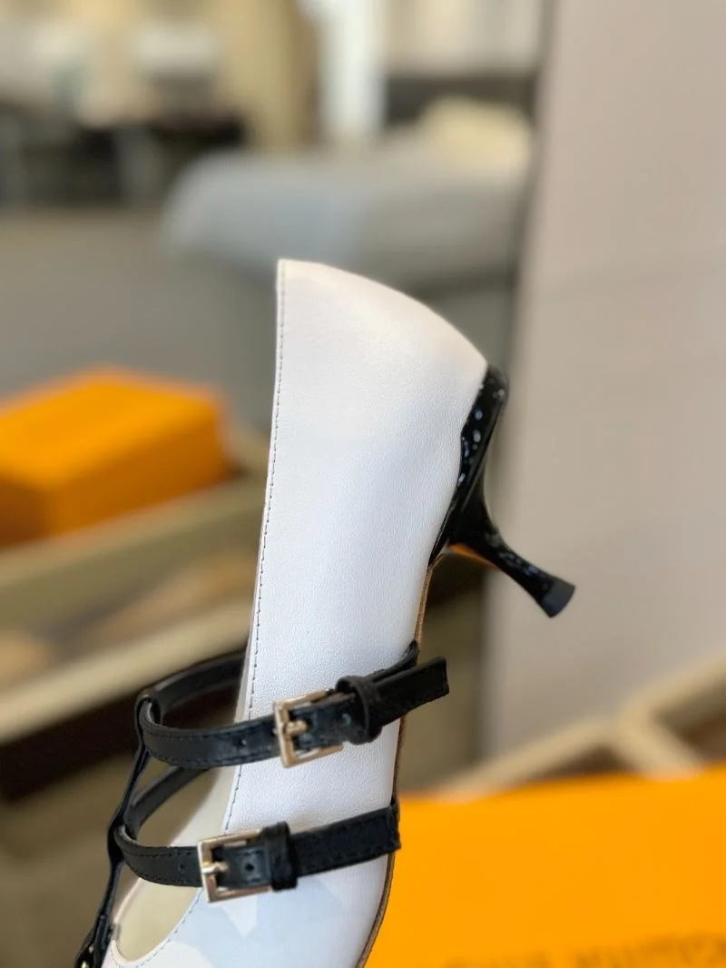 Original Louis Vuitton Heeled Shoes 31988