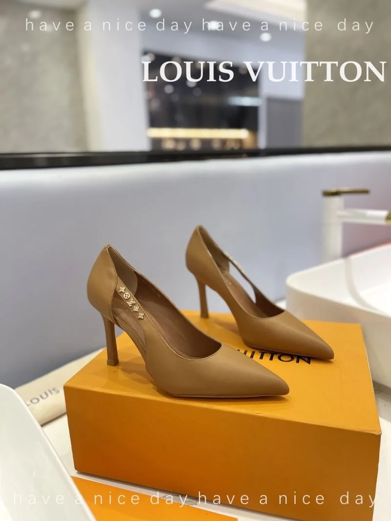 Effortless Louis Vuitton Heeled Shoes 31990