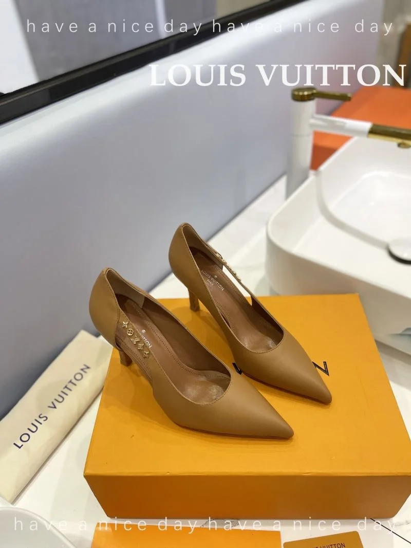 Effortless Louis Vuitton Heeled Shoes 31990