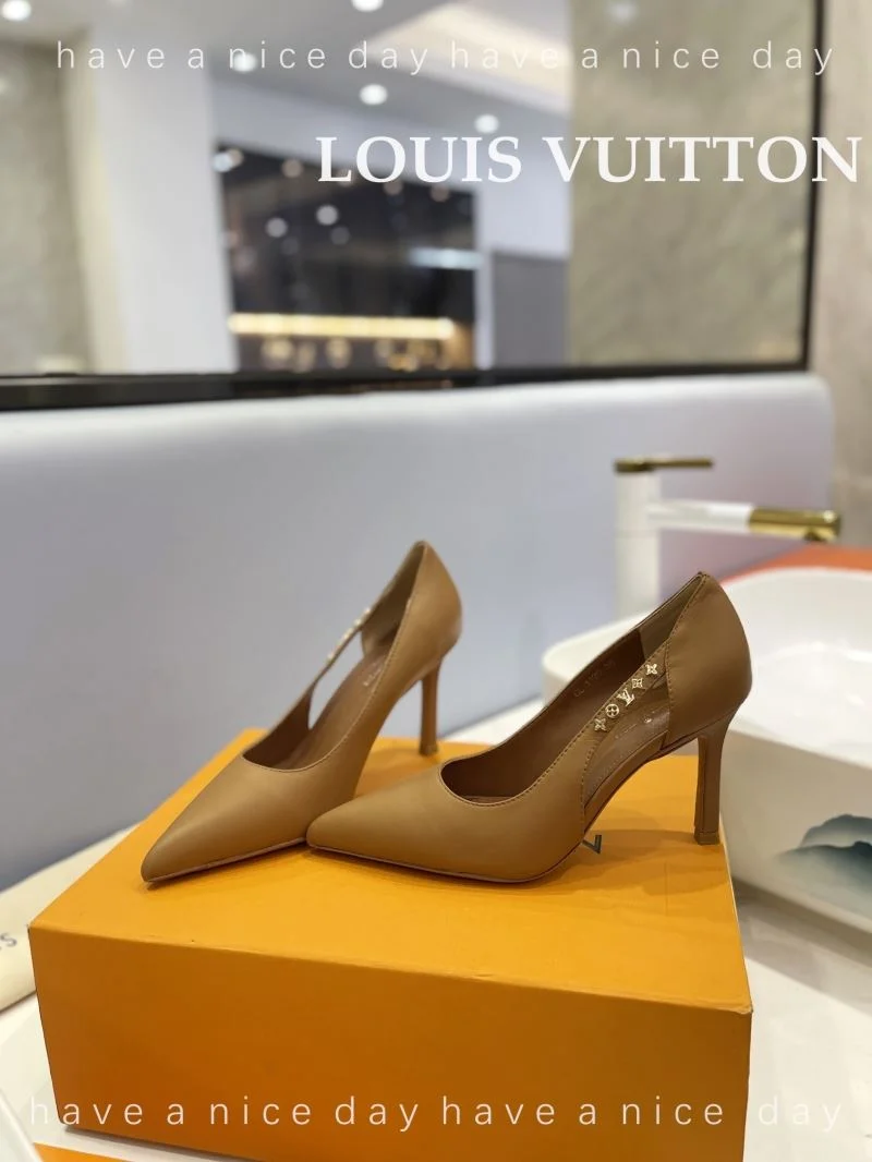 Effortless Louis Vuitton Heeled Shoes 31990