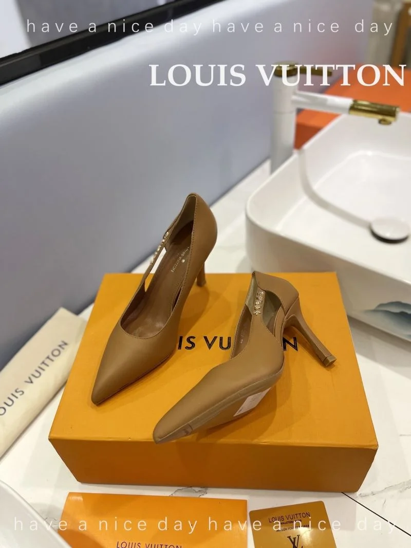 Effortless Louis Vuitton Heeled Shoes 31990