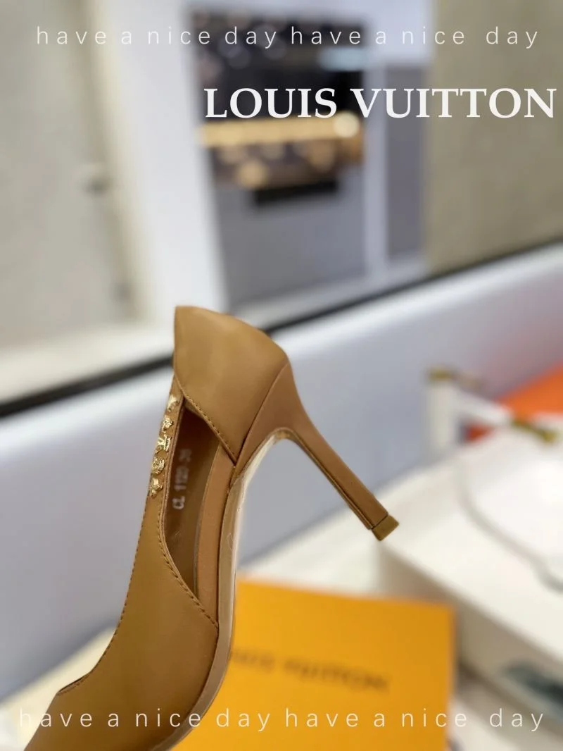 Effortless Louis Vuitton Heeled Shoes 31990