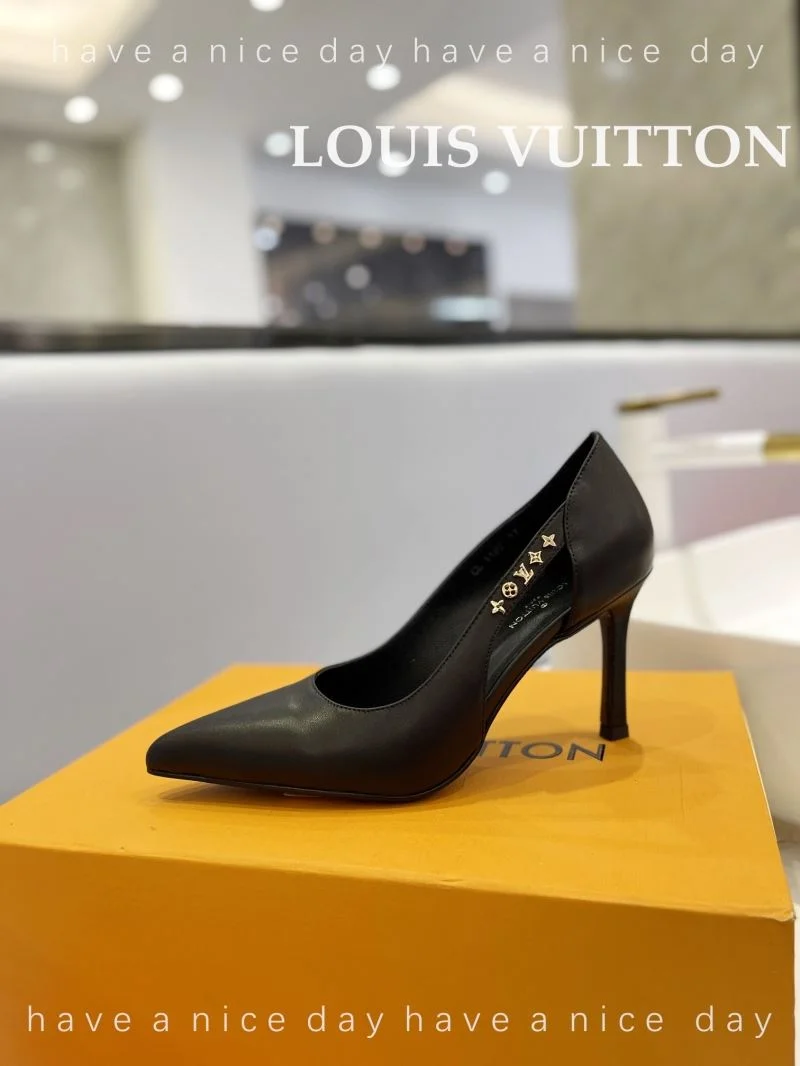 Louis Vuitton Heeled Shoes Versatile 31976