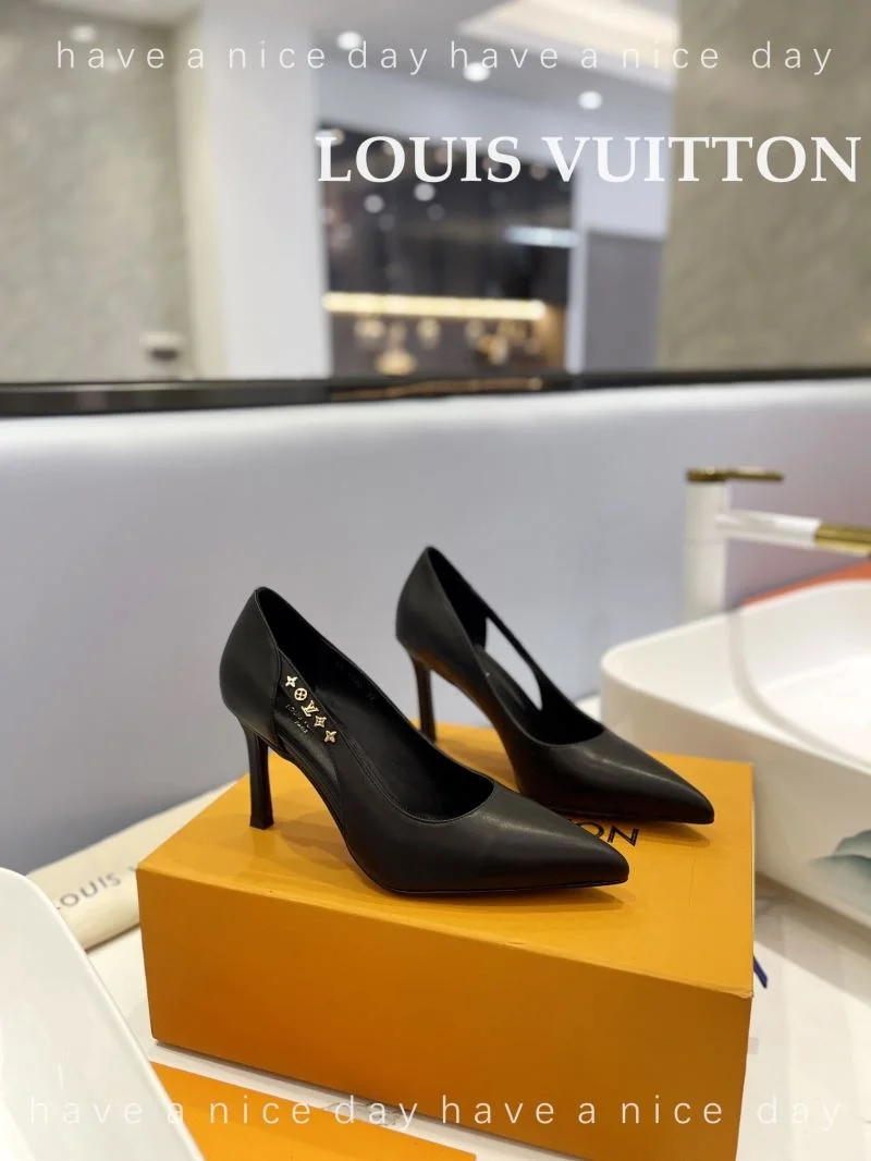 Louis Vuitton Heeled Shoes Versatile 31976