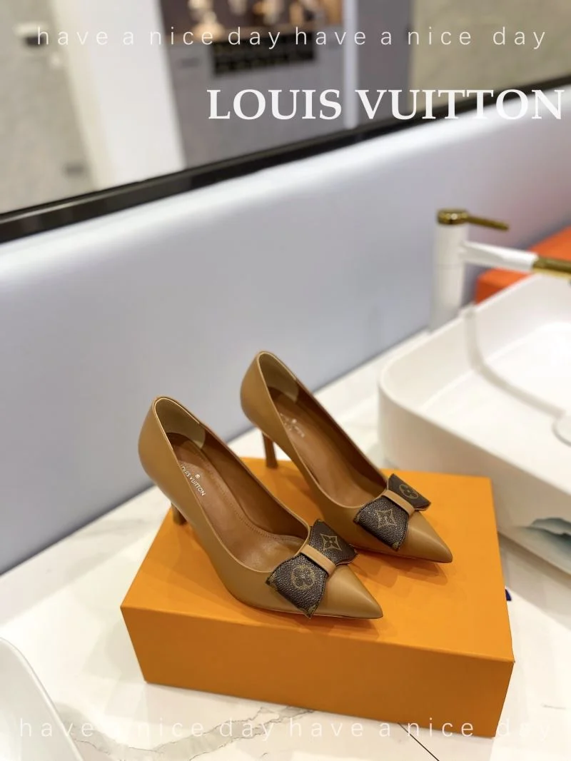 StreetReady Louis Vuitton Heeled Shoes 31998