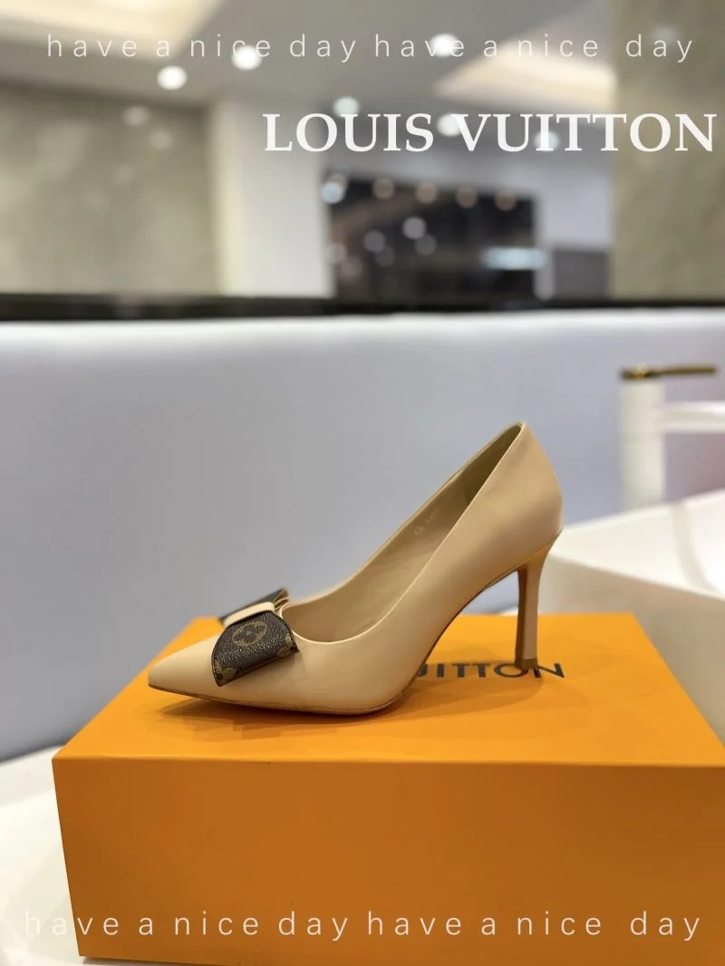 ZeroBulk Louis Vuitton Heeled Shoes 31974