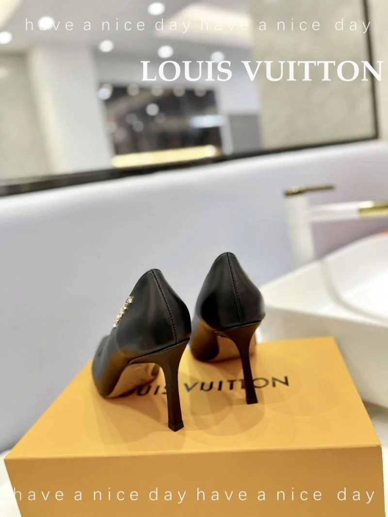 MoistureWicking Louis Vuitton Heeled Shoes 31969