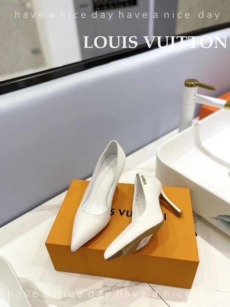 Louis Vuitton Heeled Shoes ModernLook 31966