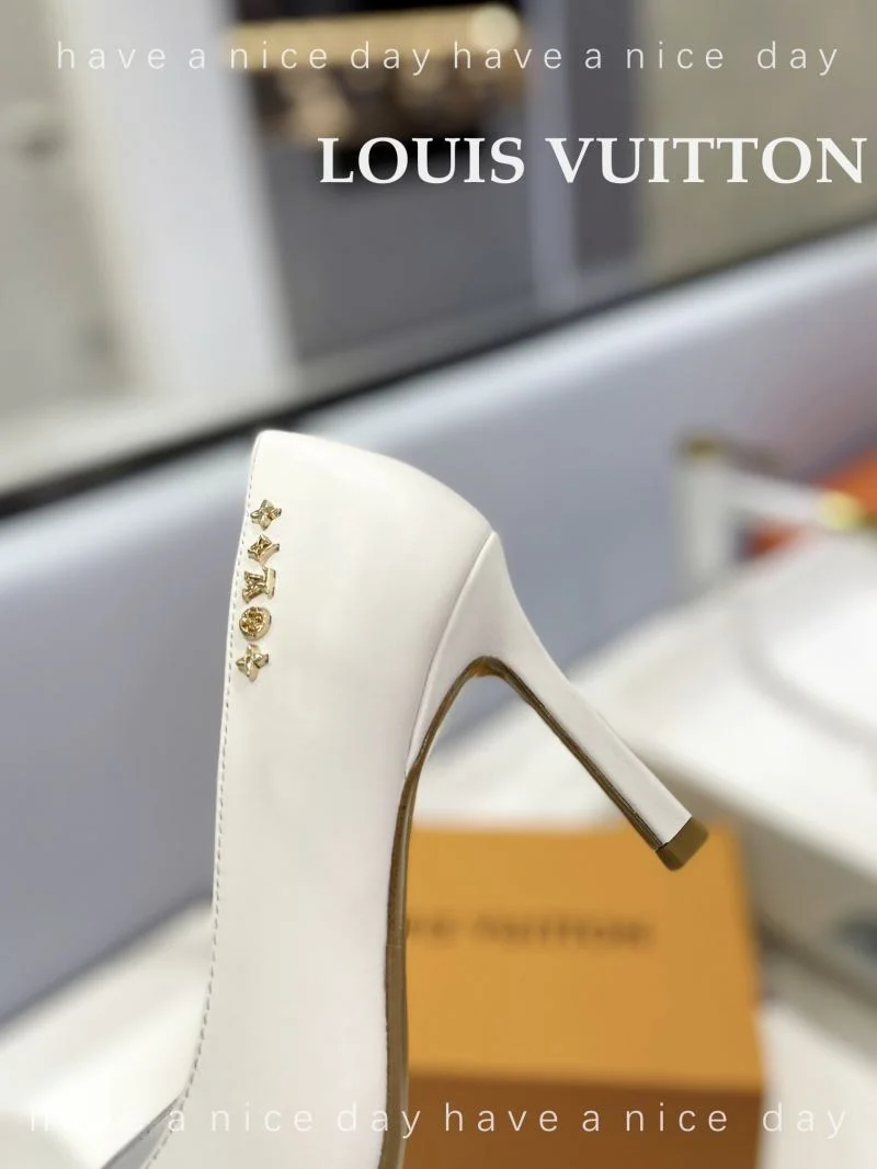 Louis Vuitton Heeled Shoes ModernLook 31966
