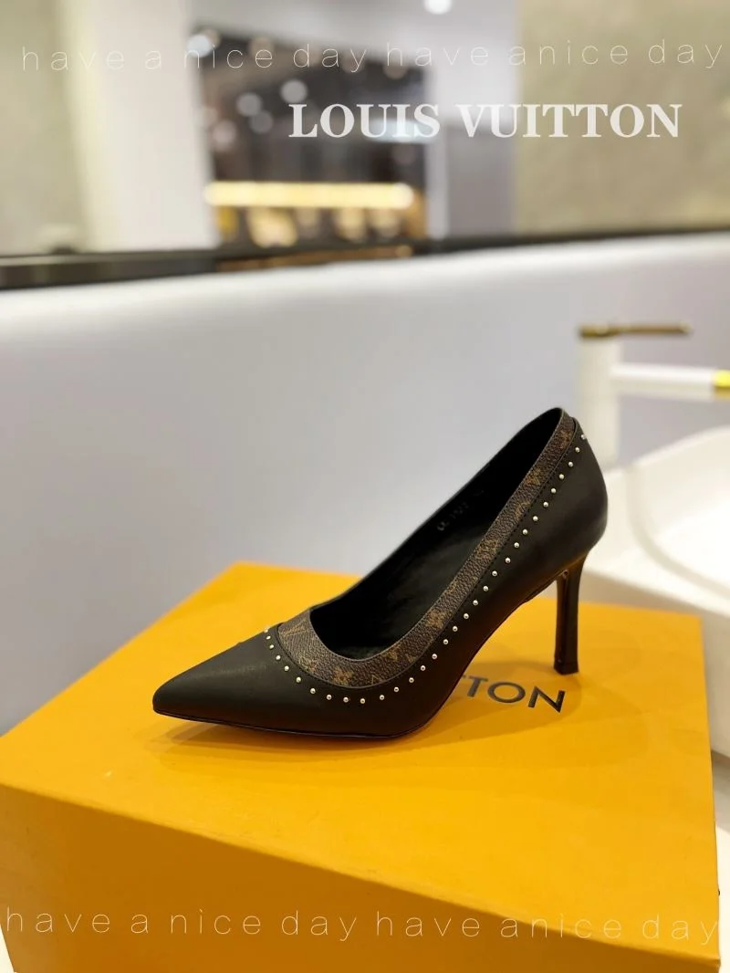 Louis Vuitton Heeled Shoes FashionForward 31965