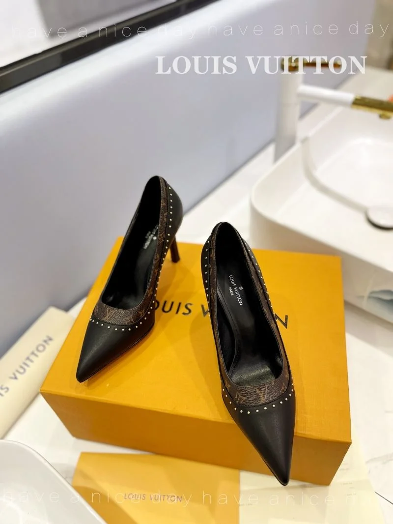 Louis Vuitton Heeled Shoes FashionForward 31965