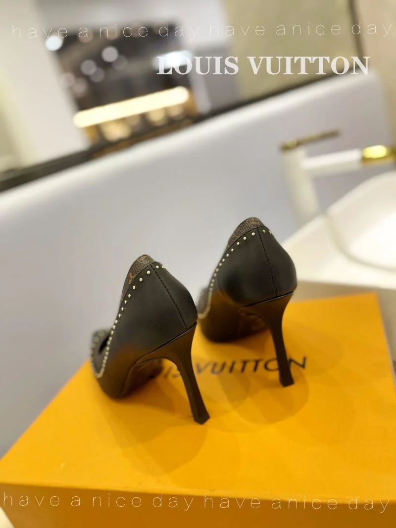 Louis Vuitton Heeled Shoes FashionForward 31965