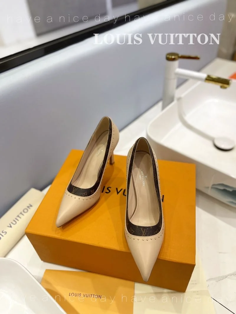 Louis Vuitton Heeled Shoes GoAnywhere 31964