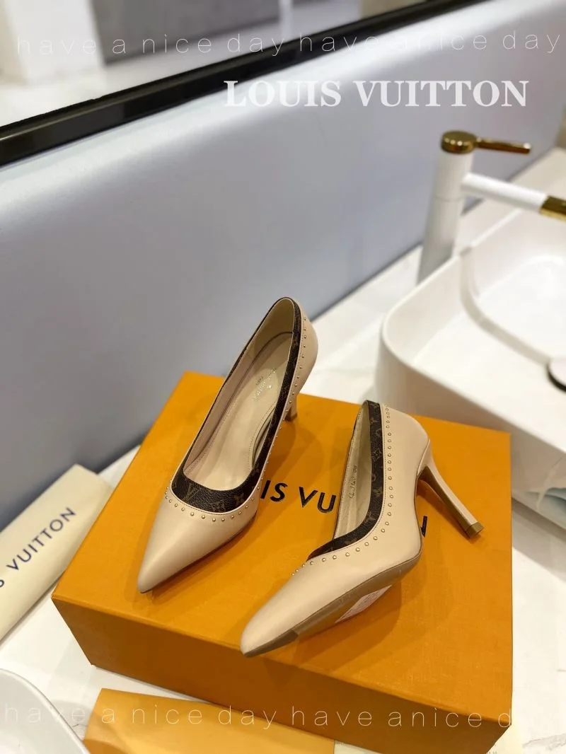 Louis Vuitton Heeled Shoes GoAnywhere 31964