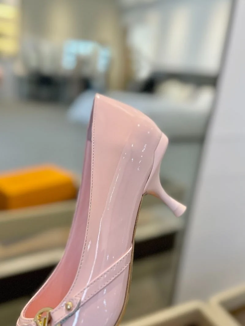 Louis Vuitton Heeled Shoes Chic 31961