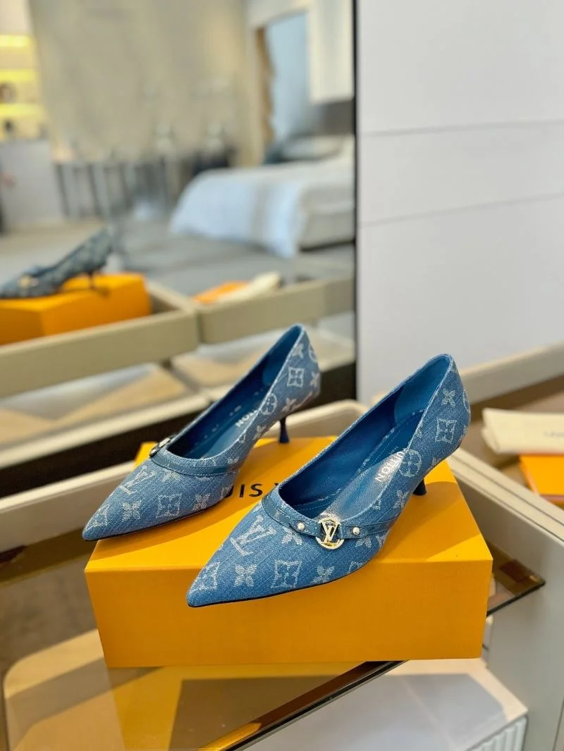 Durable Louis Vuitton Heeled Shoes 31949