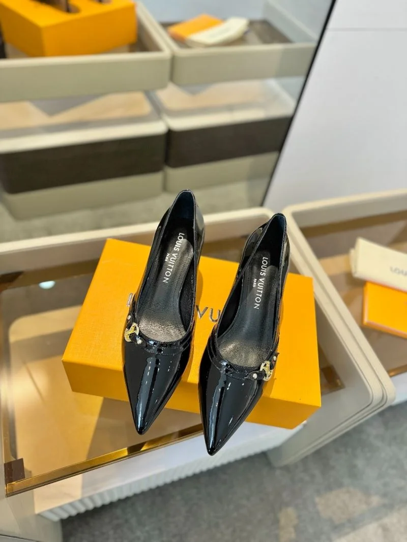 Louis Vuitton Heeled Shoes Unisex 31952